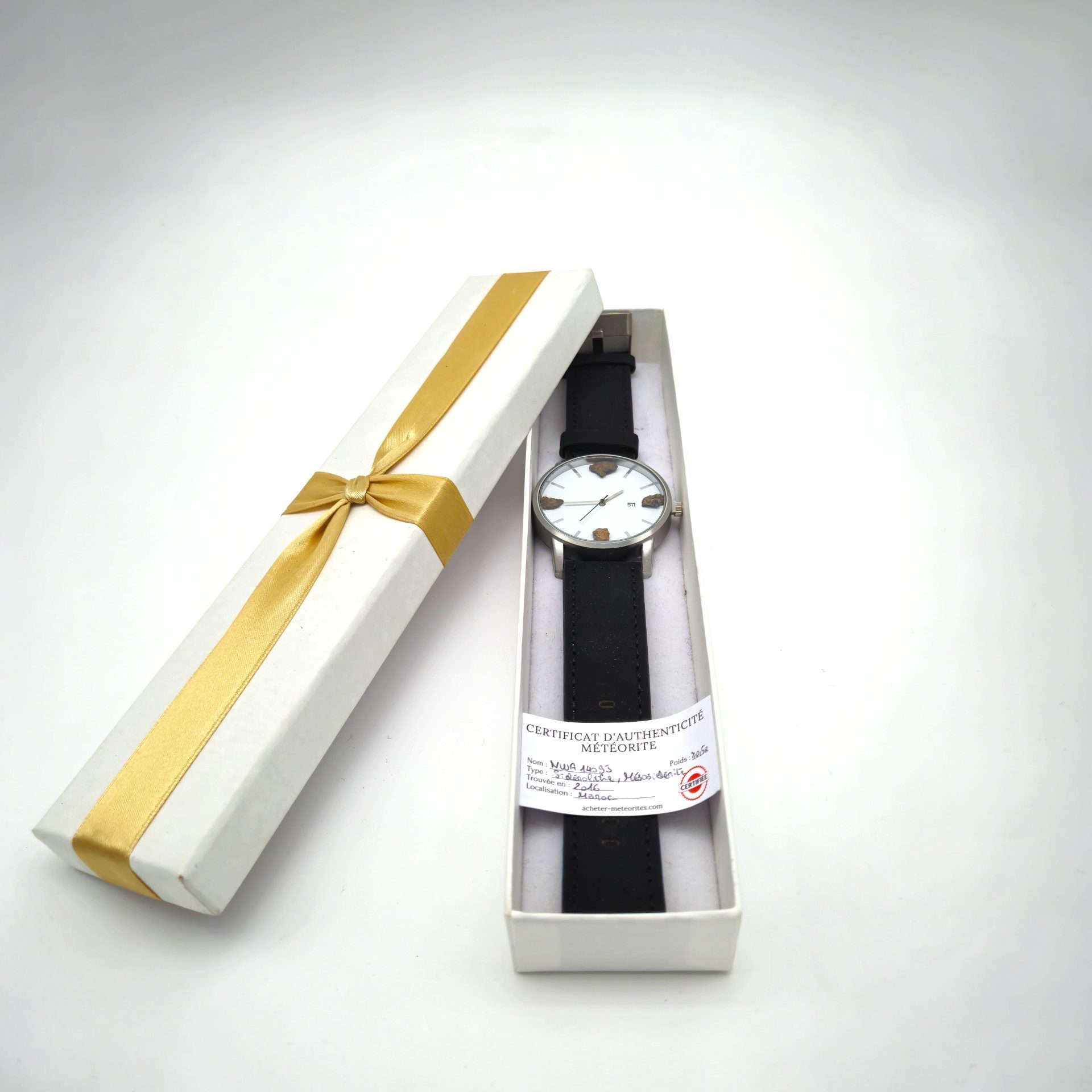 Meteorit Nwa 14093 Uhr schwarzes Leder mit weißem Zifferblatt (2)