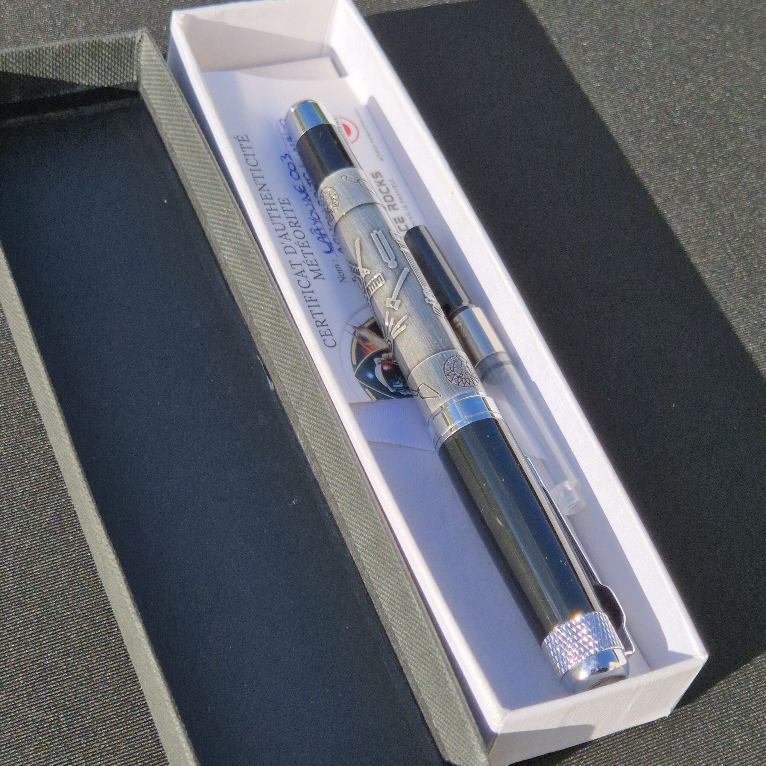 stylo météorite (4)
