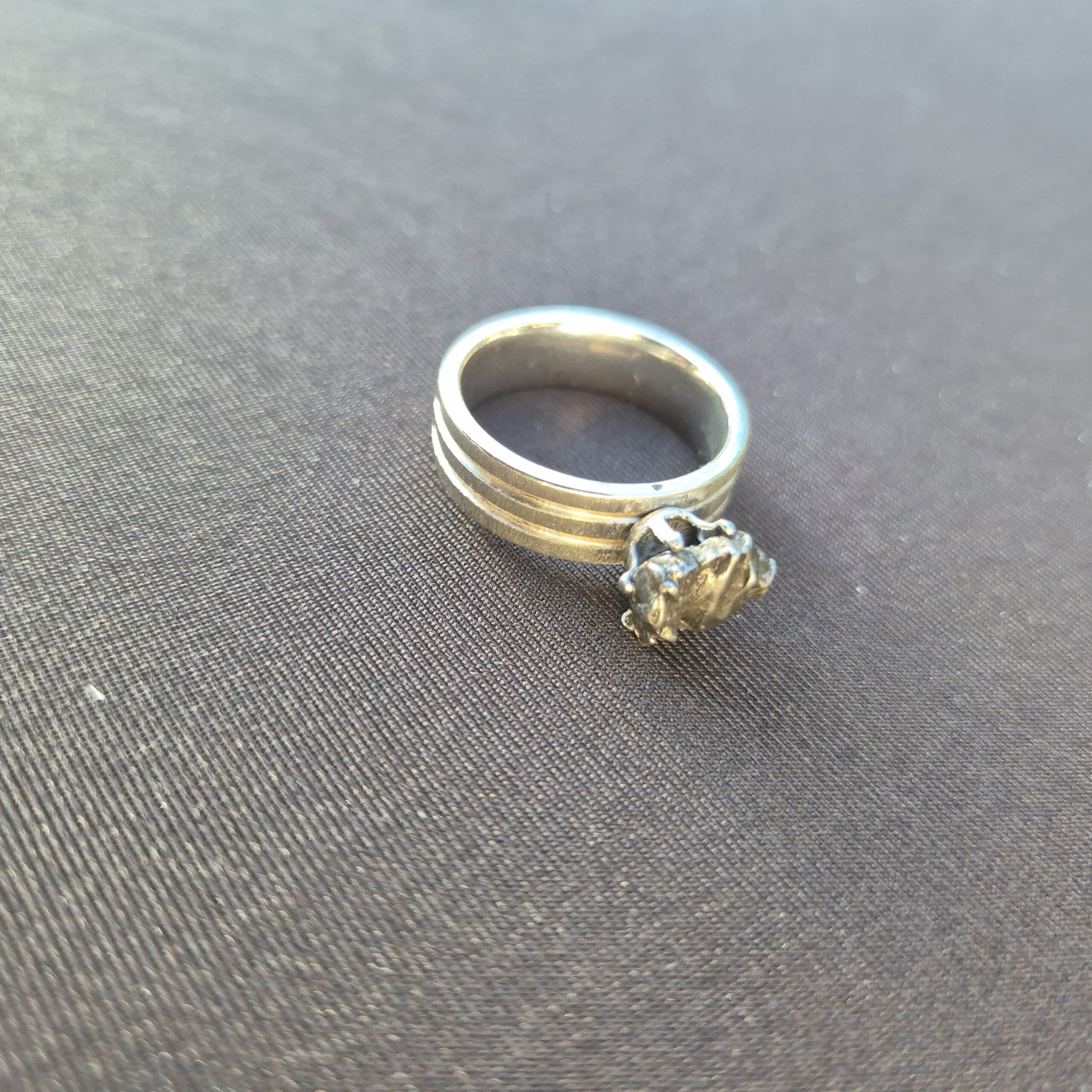 bague design moderne